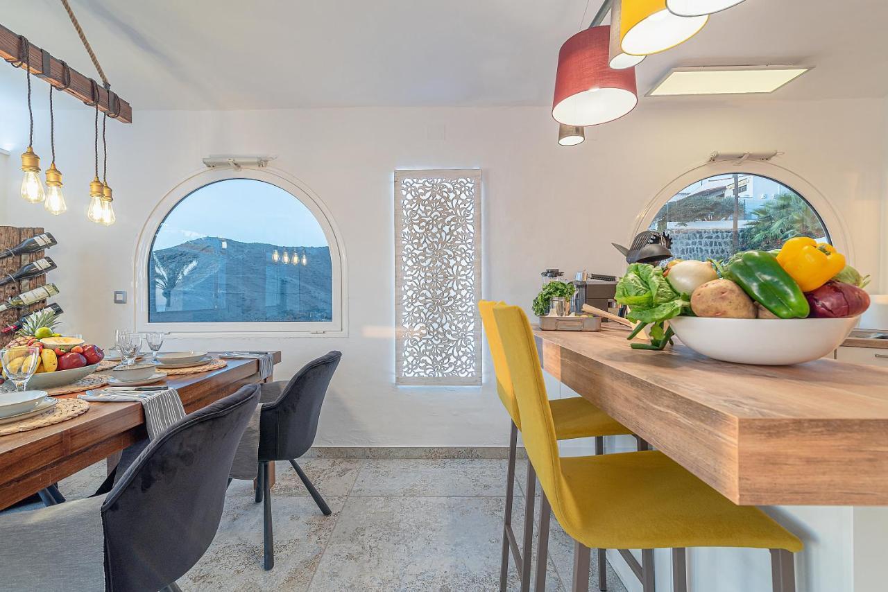 Mogan Luxury Apartment, Sea Views, Jacuzzi And Sauna. Dış mekan fotoğraf