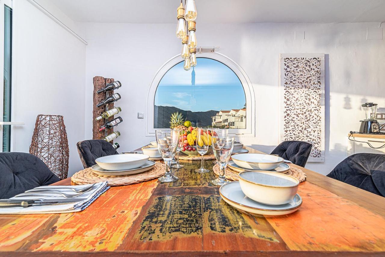 Mogan Luxury Apartment, Sea Views, Jacuzzi And Sauna. Dış mekan fotoğraf
